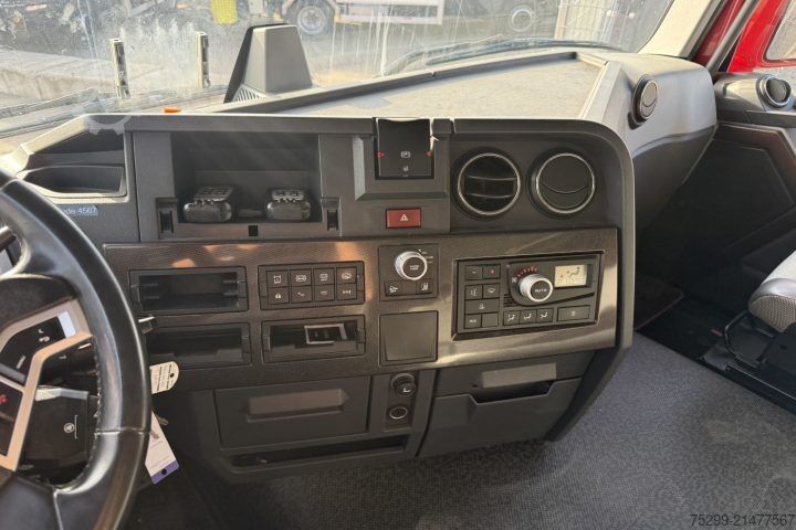 Flatbed truck with tarp Renault T 460 4x2 Plane/HB / Swiss-Vehicle