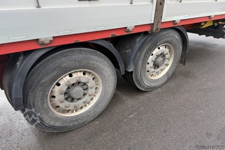 Open semitrailer with tarp Schwarzmüller SPA2/E Brücke mit Verdeck / Swiss-Vehicle