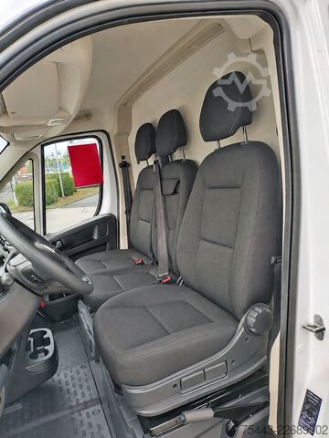 High-roof van Fiat Ducato F5247 L2H2 3,5T Diesel 140pk Automaat