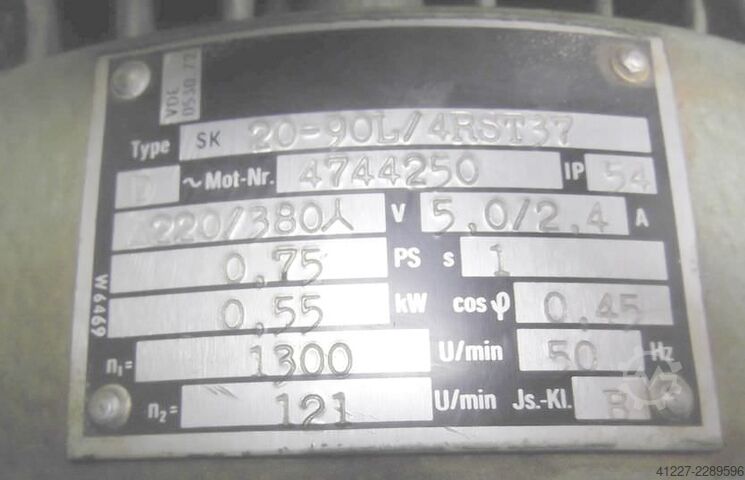 Gear motor 0.55 kW 121 rpm Nord SK20-90L/4 RST37