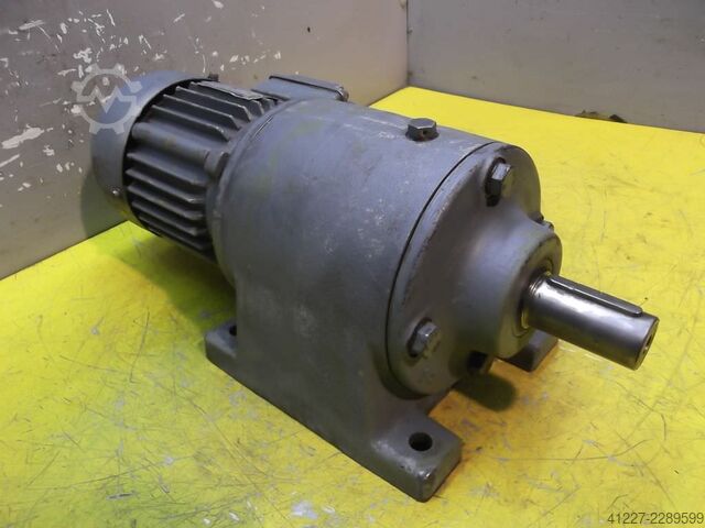 Gear motor 0.18 kW 13 rpm SEW Eurodrive P53WD71B4