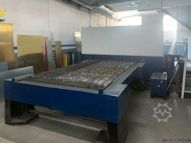 Laserschneidmaschine (Fiber) TRUMPF TruLaser 3030 fiber