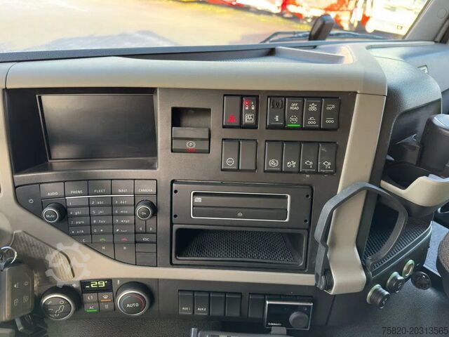 Betonpumpe Volvo FM 450 8X4 + OVERMAT MSA 22.13 EPS PTO CEMENT/M...