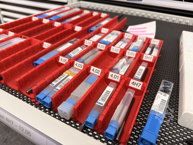 Werkstattschubladenschrank mit Inhalt WSM 