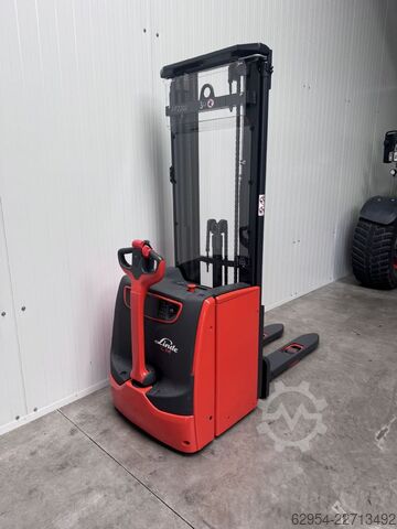 Hochhubwagen Linde L 14 i Triplex Initialhub