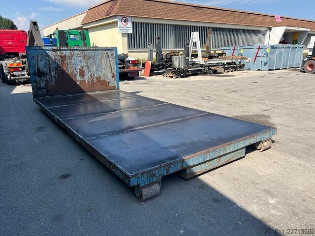 Abrollcontainer  CONTAINER SCARRABILE A PIANALE SENZA SPONDE