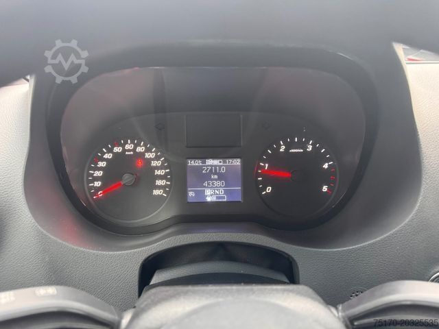 Pick-up van MERCEDES-BENZ Sprinter 215 CDI DoKa 9G Klima AHK SHZ