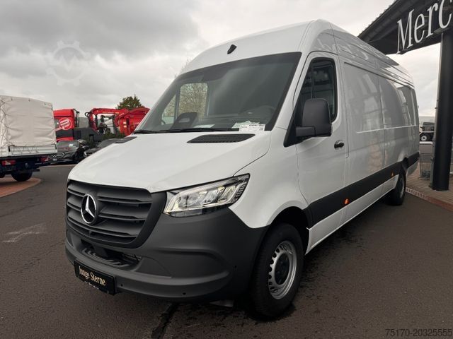 High top van MERCEDES-BENZ Sprinter 319 CDI Extralang DISTRONIC Kamera LED