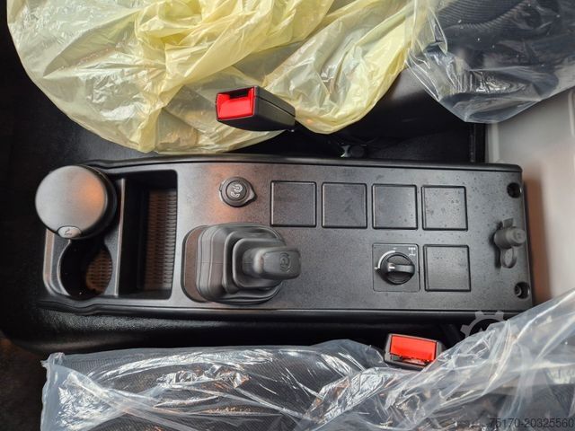 Dreiseitenkipper LKW IVECO Eurocargo ML80E21 Meiller Kipper 2x AHK 3 Sitze