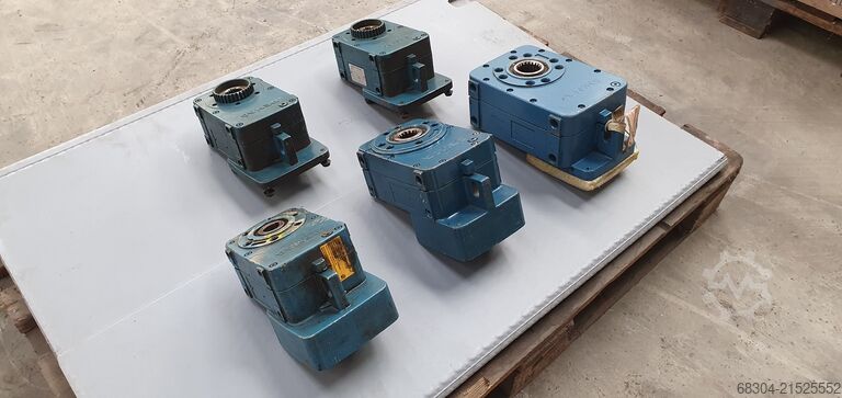 DEMAG gearboxes / crane gearboxes - 10 units DEMAG DEMAG Getriebe / Krangetriebe - 10 St.