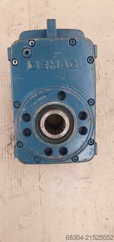 DEMAG gearboxes / crane gearboxes - 10 units DEMAG DEMAG Getriebe / Krangetriebe - 10 St.