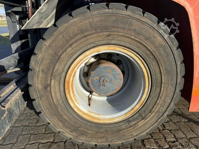 Heavy Forklift - Diesel Kalmar DCE160-12