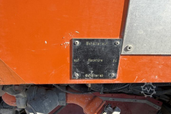 Sweeper truck MAN 19.364 FLC 4x2 Kehrmaschine Hecksauger