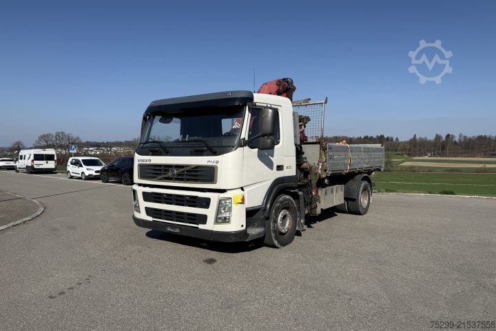 Truck mounted crane Volvo FM9-300 4x2 HMF 1223 K3 / Swiss-Vehicle