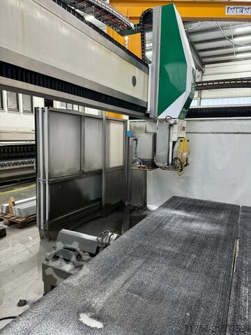 5-Achs CNC Multifunktionssäge Prussiani NEW CHAMPION