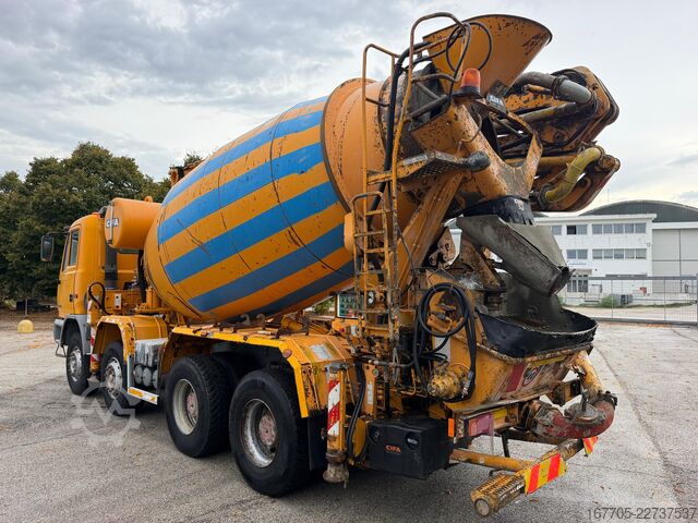 Betonpumpen-LKW Astra HD7 84.42
