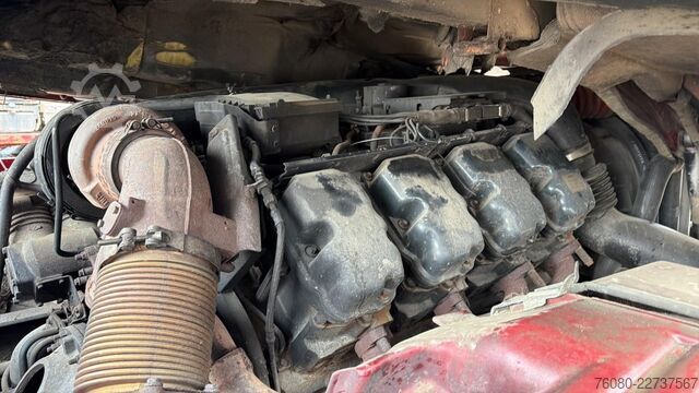 Fahrgestell mit Fahrerhaus Scania 164 - 580 (MANUAL GEARBOX / LAMES / STEEL SUSPE...
