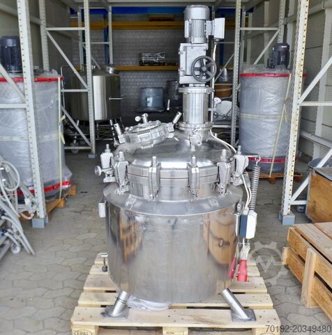 259 liter heatable/coolable pressure vessel made of V4A with propeller agitator 9158