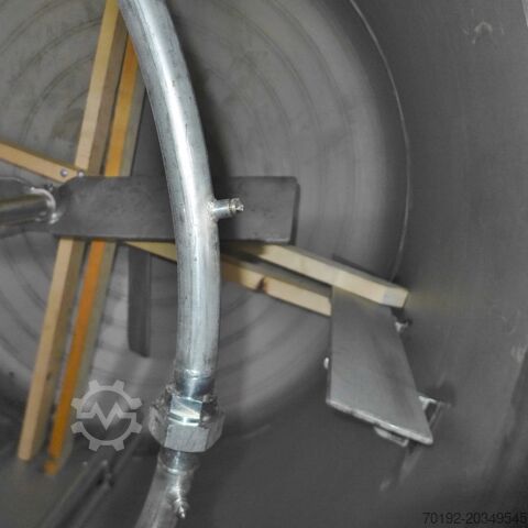 3860 liter pressure vessel made of V4A with beam agitator 8809