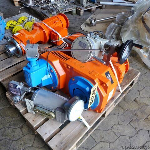 3,586 litre heatable/coolable reactor made of V4A with beam agitator HANAG 8761