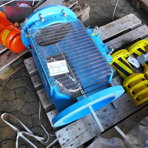 3,690-liter heatable/coolable reactor made of V4A with anchor agitator. HANAG 8756