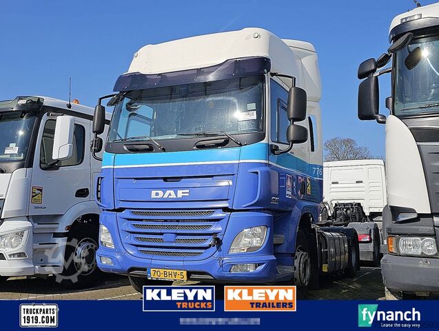 Standard-SZM DAF CF 400 SPACECAB ENGINE BROK