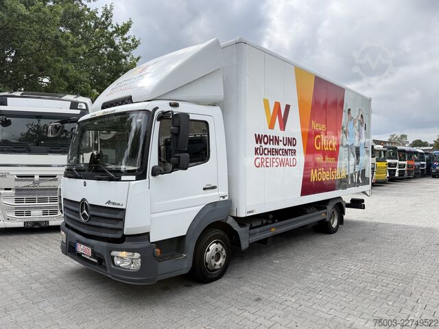 Transporter mit Koffer Mercedes-Benz Atego 816 L