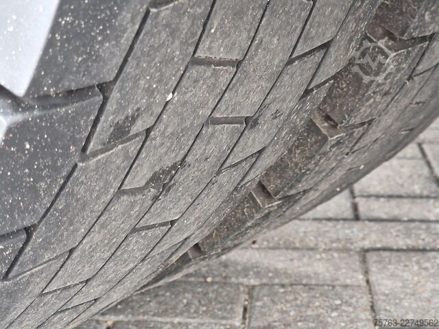 Standard-SZM Volvo FH 13.500 4x2 Globetrotter XL - I parkcool - 2x...