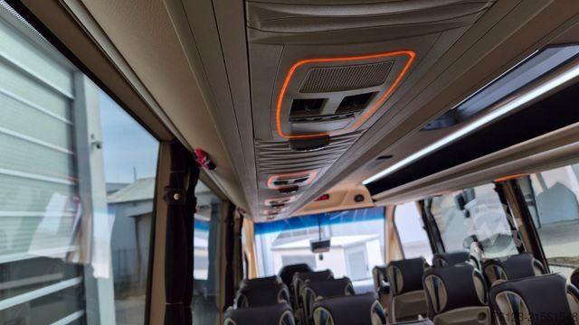 Kleinbus MERCEDES-BENZ Sprinter 519 29 SchlafsesselVorlauffahrzeug