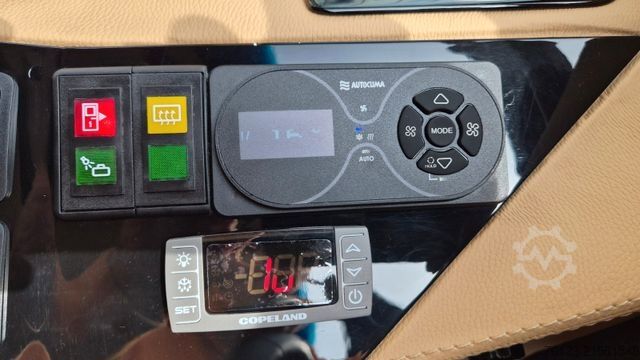 Kleinbus MERCEDES-BENZ Sprinter 519 29 SchlafsesselVorlauffahrzeug