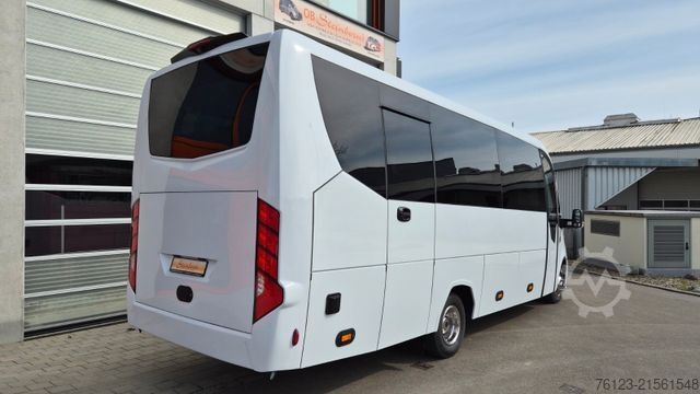 Kleinbus MERCEDES-BENZ Sprinter 519 29 SchlafsesselVorlauffahrzeug