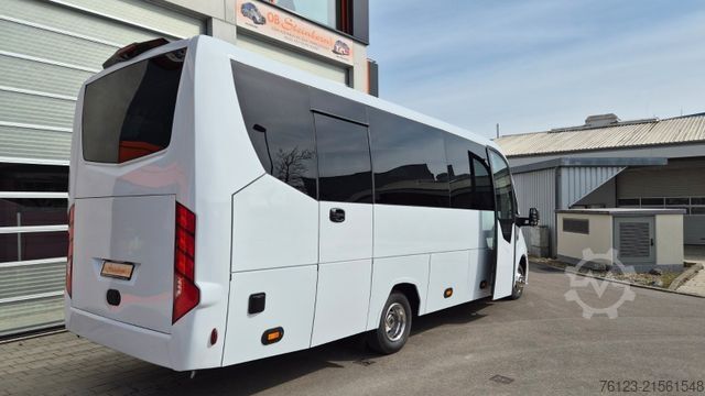 Kleinbus MERCEDES-BENZ Sprinter 519 29 SchlafsesselVorlauffahrzeug