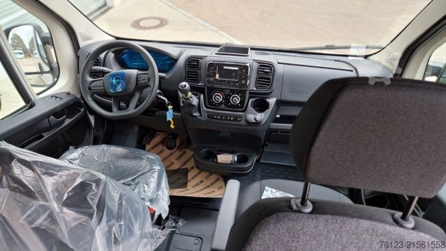 Kleinbus FIAT Opel Movano und Ducato Flexiboden 6 Schienen