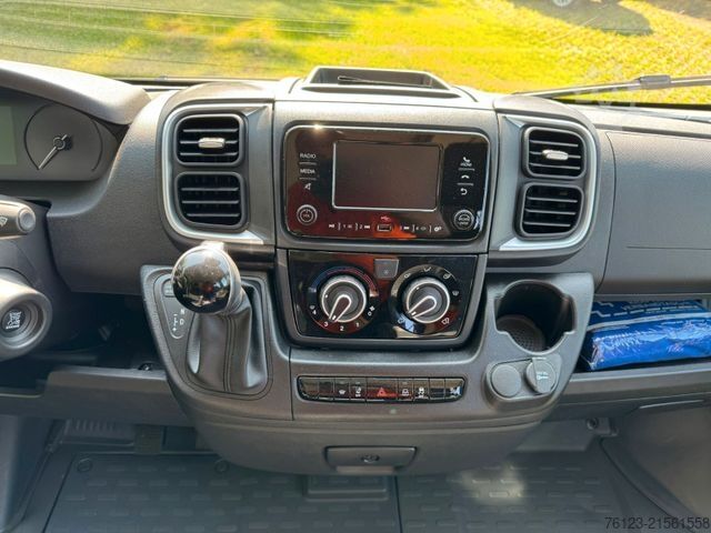 Kleinbus FIAT Opel Movano und Ducato Flexiboden 6 Schienen