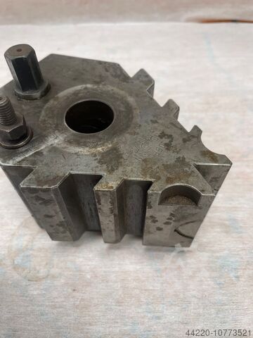 Steel holder basic element (2841) Tripan 