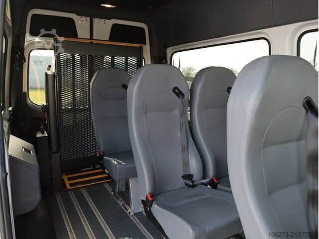 Van Mercedes-Benz Sprinter 317 CDI Kombi,Rollstuhllift,8Sitze