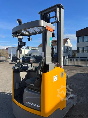 Reach Trucks Jungheinrich ETM 214 Li-ion/ Camera/ drive-in