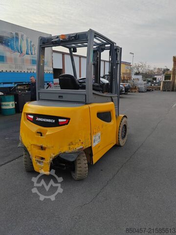 Elektrisch – 4 Räder Jungheinrich EFG 535k 3.5t/ 5m/ 2424mh/ 4v