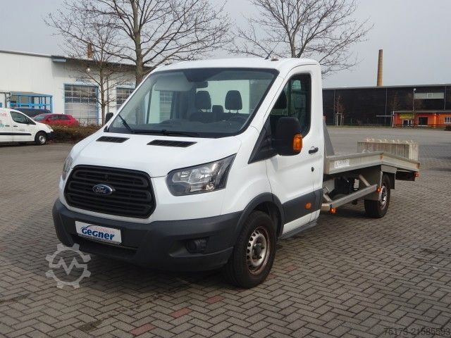 Autotransporter FORD Transit 350 L4 Autotransporter 130PS Winde