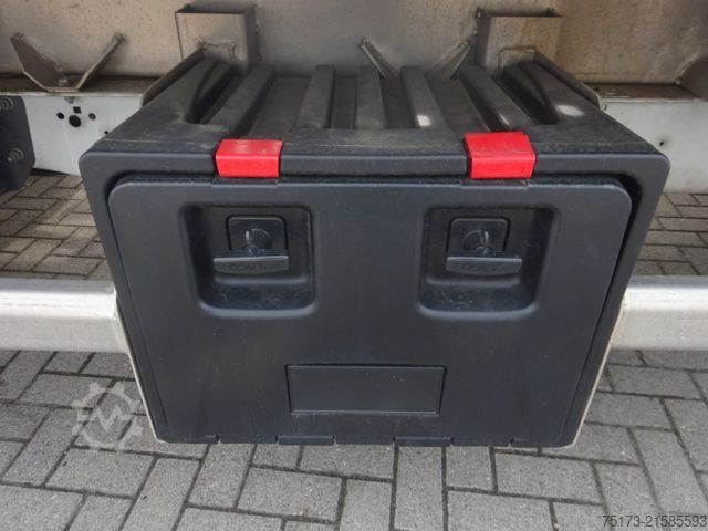 Autotransporter FORD Transit 350 L4 Autotransporter 130PS Winde