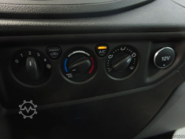 Autotransporter FORD Transit 350 L4 Autotransporter 130PS Winde