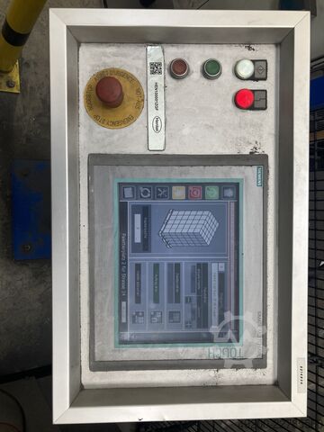 Robotic palletizing with ABB IRB 660 W+D Langhammer Roboterpalettierungsanlage