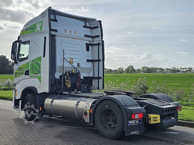 Standard-SZM IVECO S-WAY AS440S46