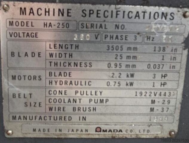 Bandsägeautomat mit hydr. Materialvorsch Amada Bandsägeautomat HA 250