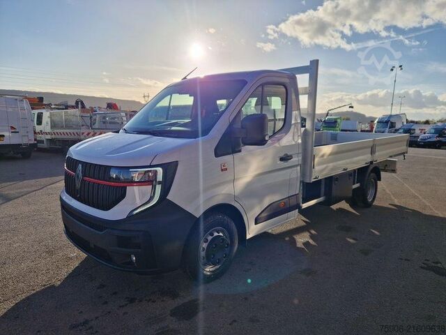 Customized vans / tailored solutions Renault Master