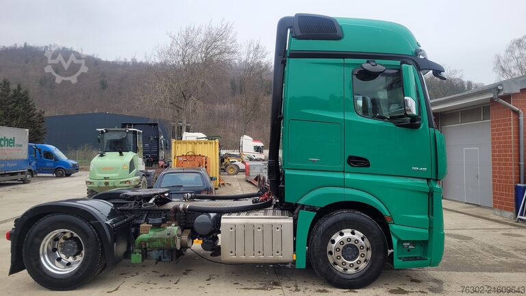 Standard SZM Mercedes-Benz 1845 Big Space Retarder Silo Kompressor
