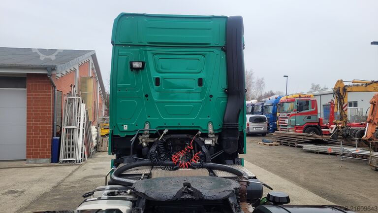 Standard SZM Mercedes-Benz 1845 Big Space Retarder Silo Kompressor