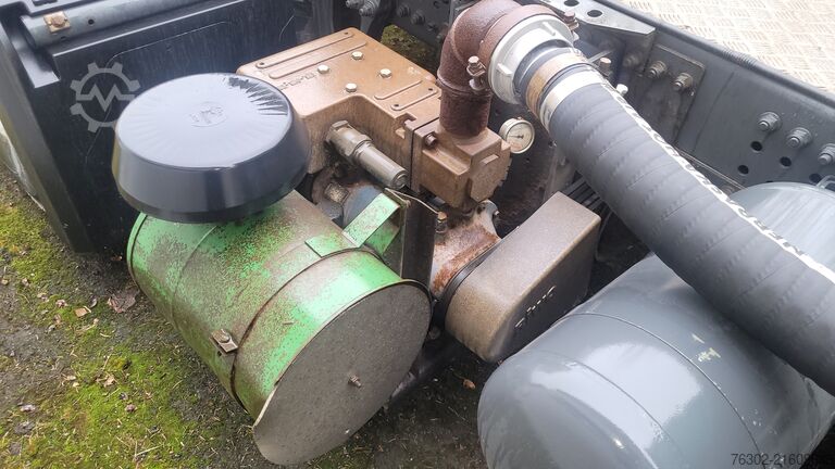 Standard SZM Mercedes-Benz 1845 Big Space Retarder Silo Kompressor