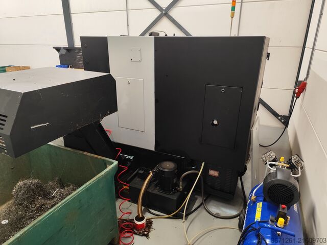 CNC-Drehmaschine DOOSAN Lynx 220B