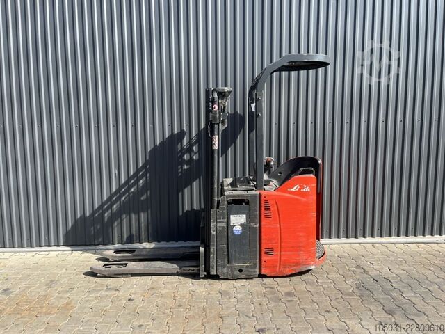 Stand-on stacker Linde D14SP
